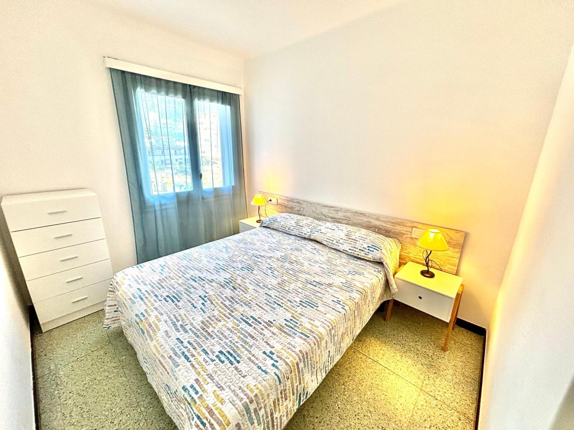 Rhodes Apartment Roses Exterior photo